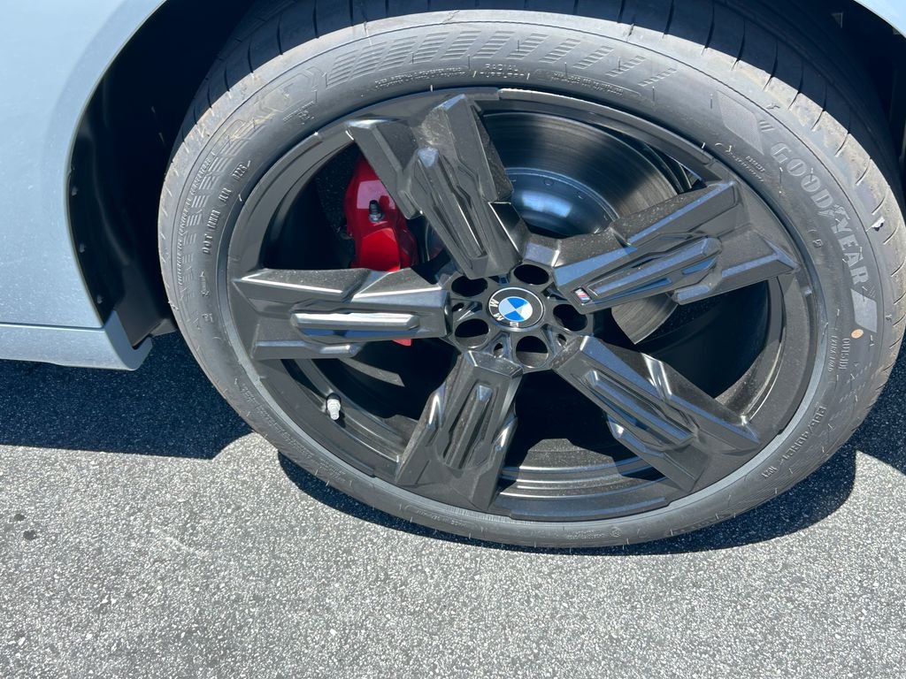 New 2026 Gray Metallic BMW 30 xDrive image 3