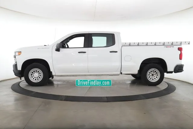 Used 2021 White Chevrolet WT image 9