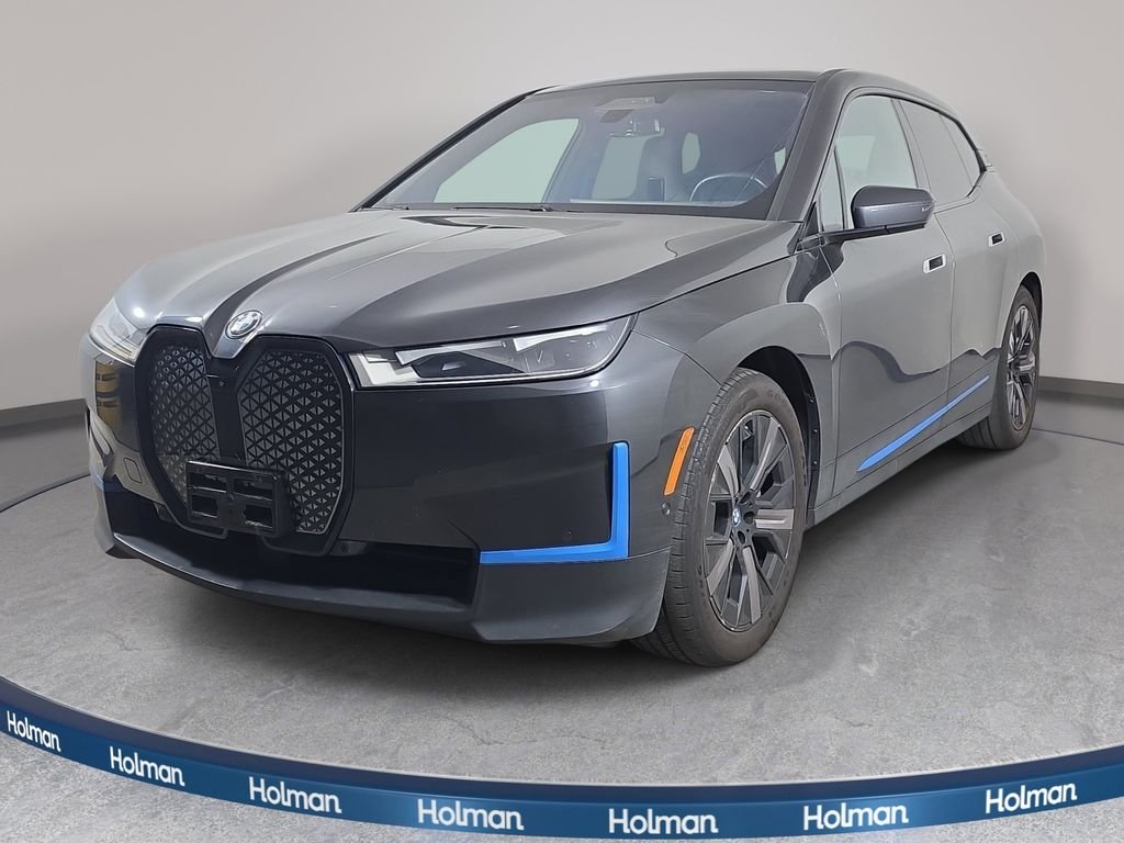 2023 BMW iX xDrive50's photo