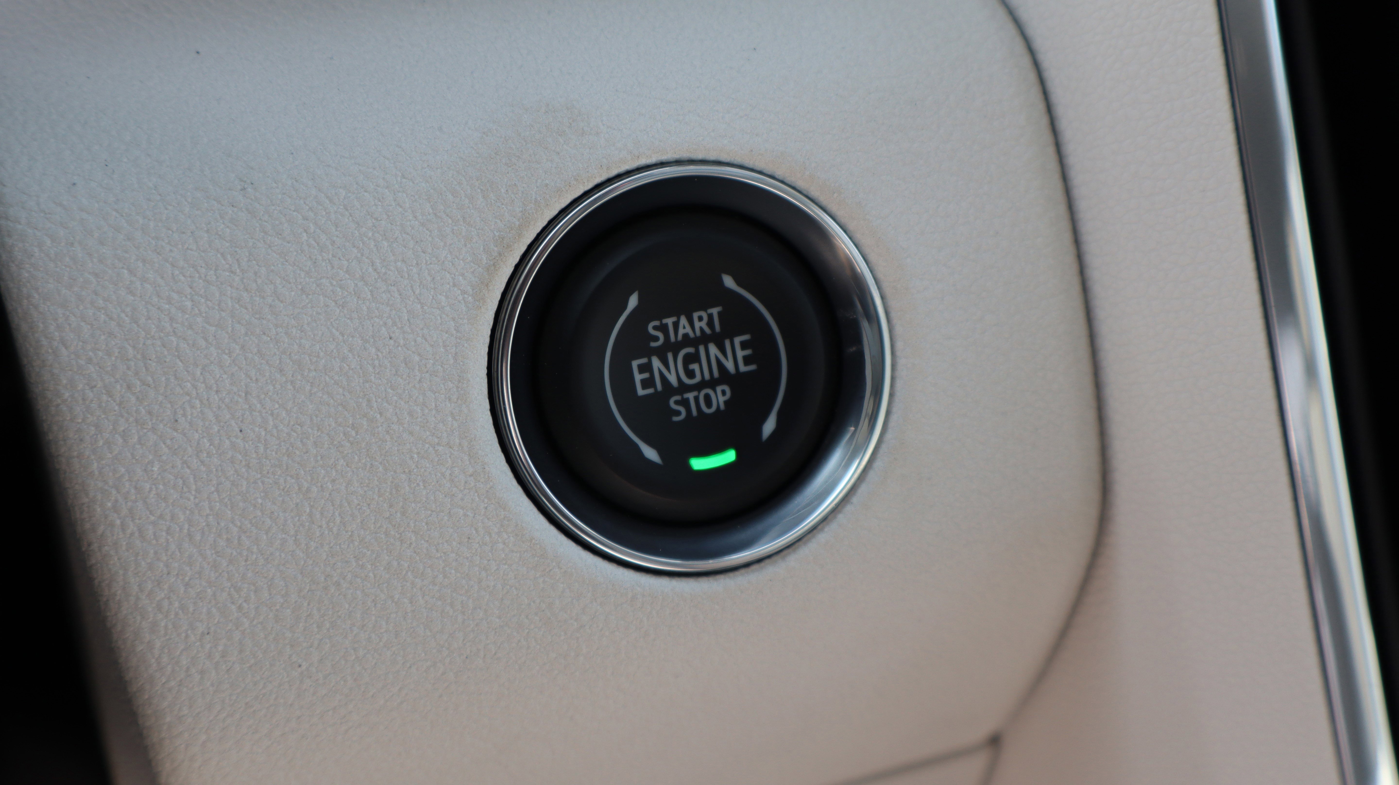2026 GMC Acadia Denali - Photo 21