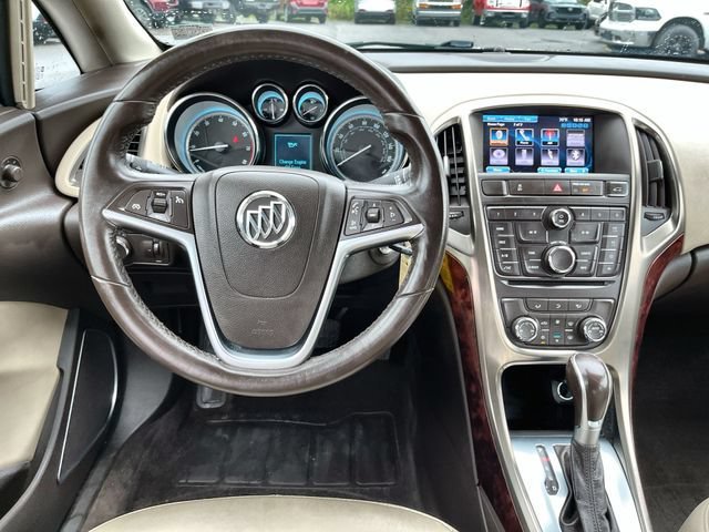 Used 2013 SUMMIT WHITE Buick BASE image 12