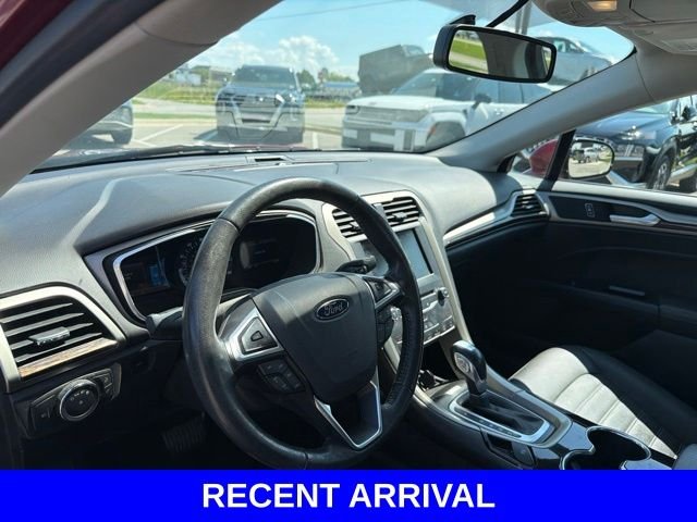 Used 2015 Red Ford SE image 35