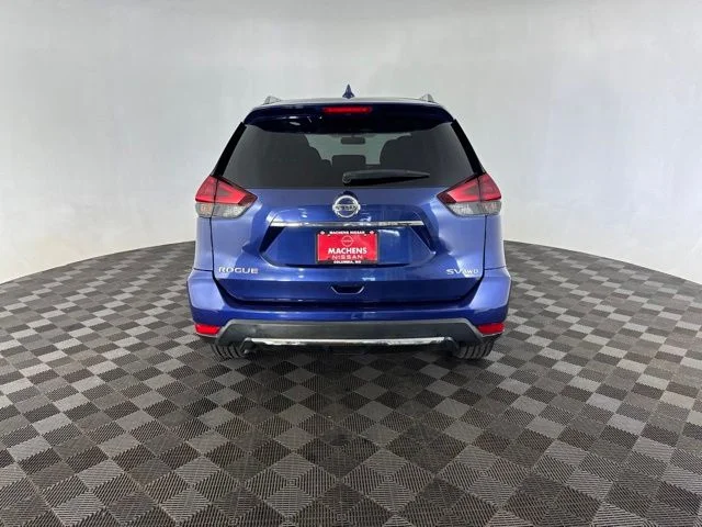 Used 2018 Blue Nissan SV image 6