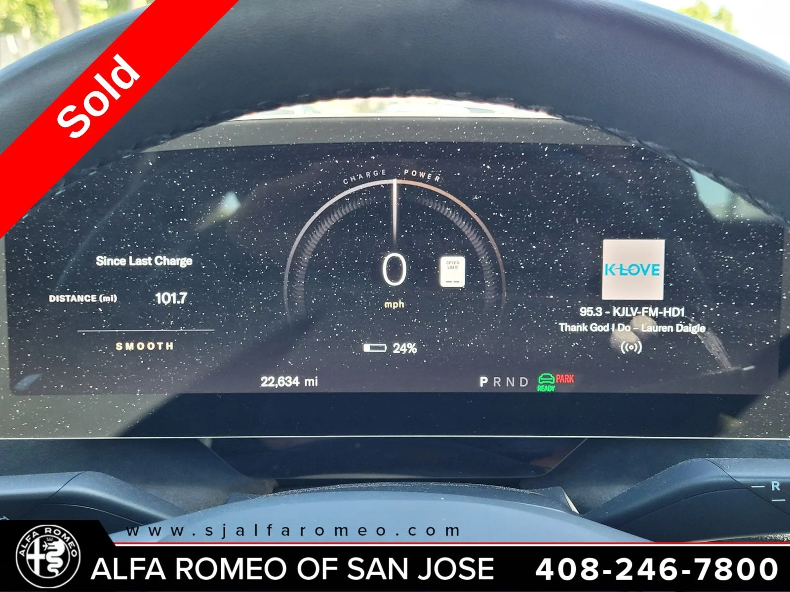 Used 2023 Silver Lucid Grand Touring image 15