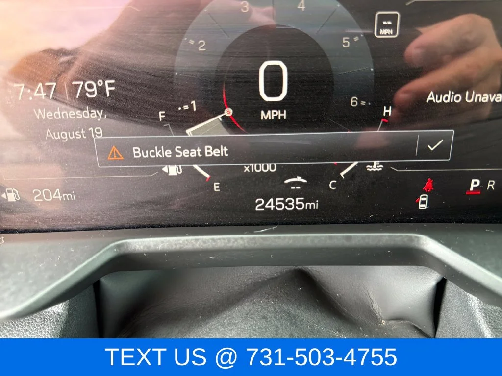 Used 2025 Silver GMC Elevation image 19