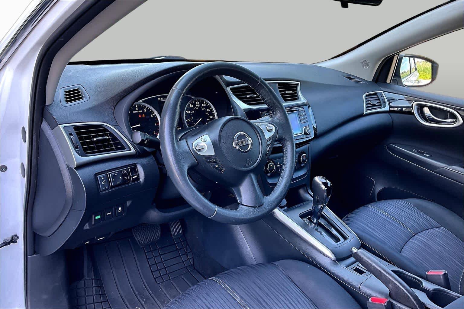 Used 2016 Aspen White Pearl Nissan SV image 18