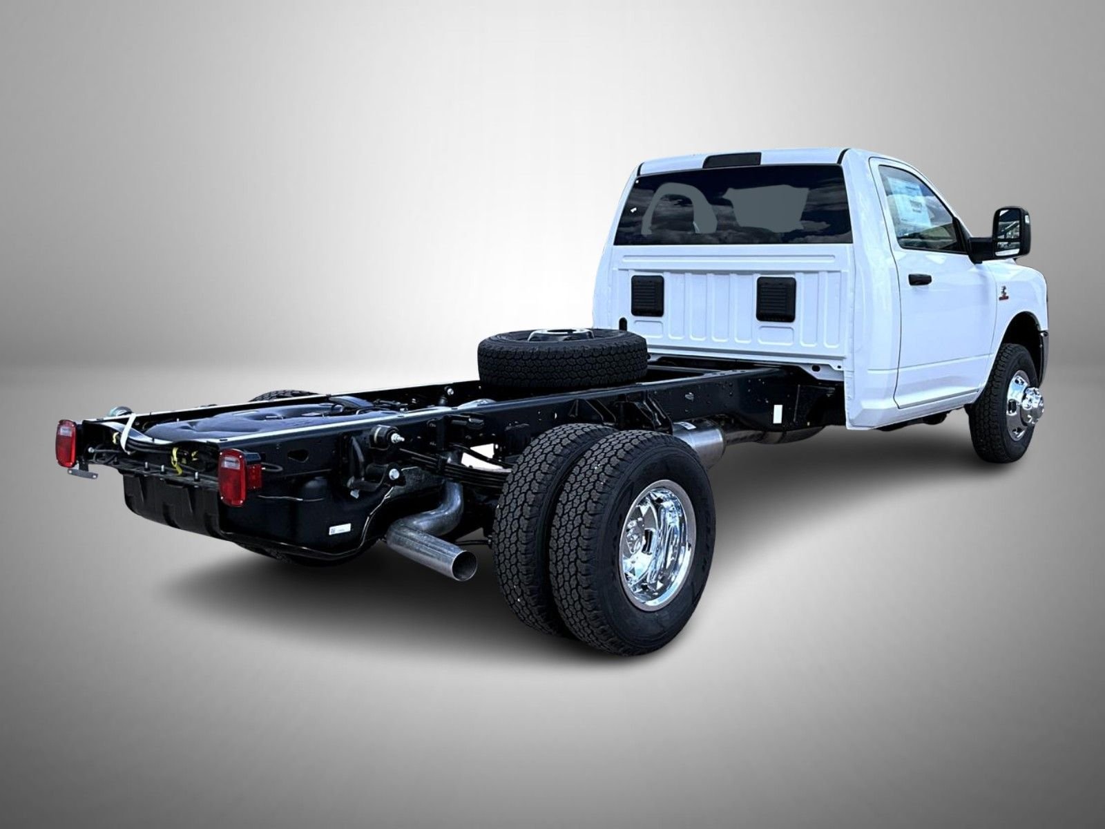 New 2026 Bright White Clearcoat RAM Tradesman image 5