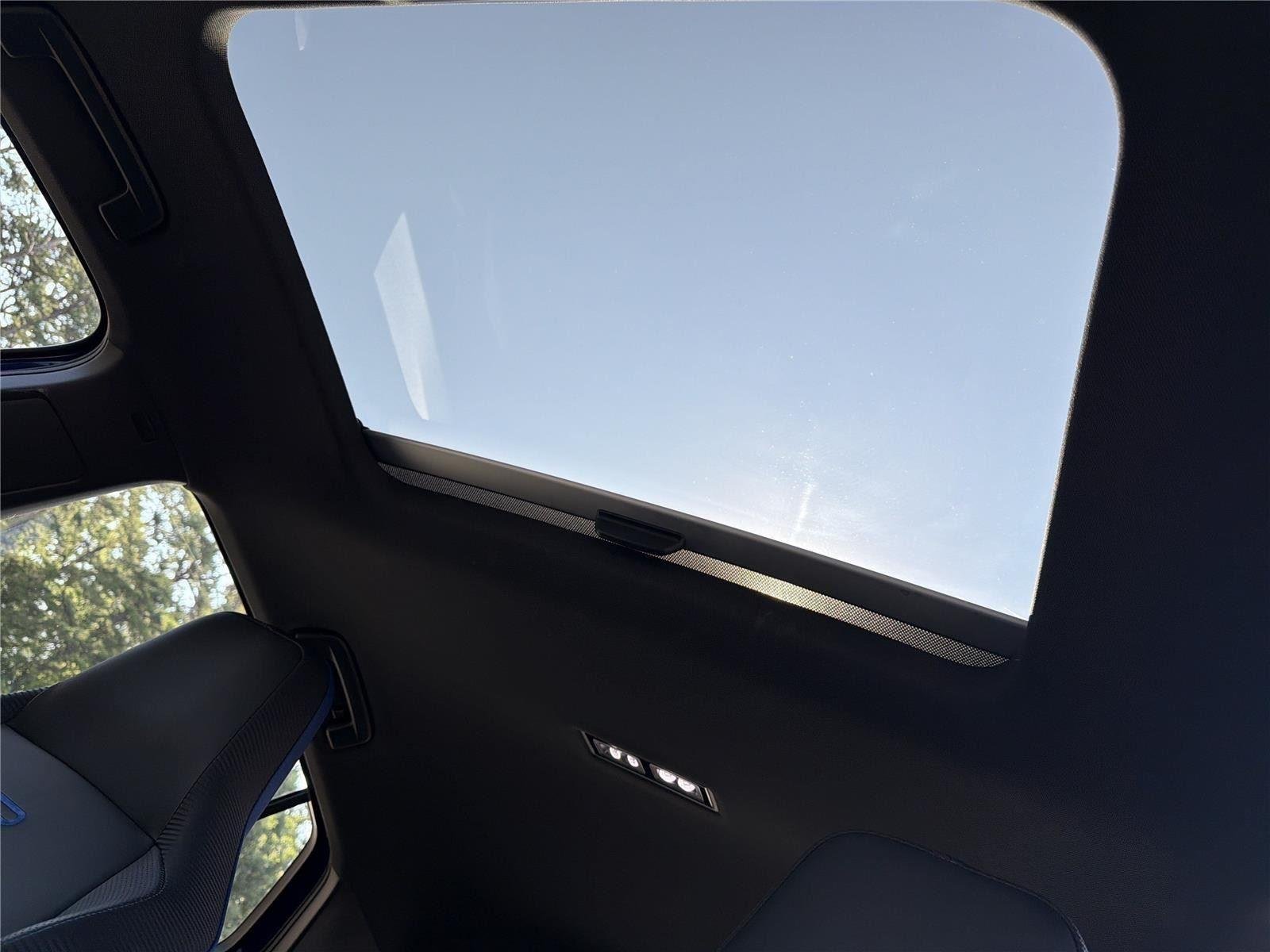 Used 2024 Lapiz Blue Metallic Volkswagen SUN image 11