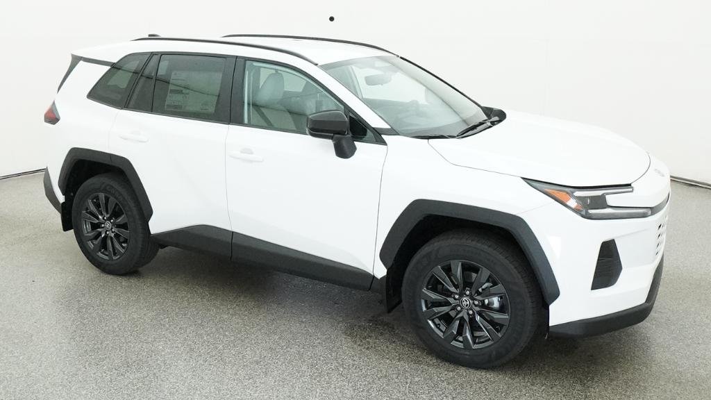 New 2026 Ice Cap Toyota XLE Premium image 19