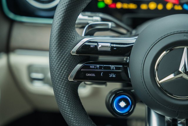 New 2027 Polar White Mercedes-Benz  image 82