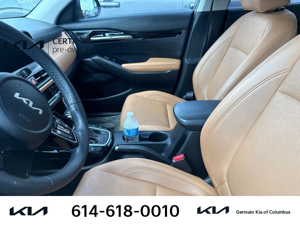 Used 2024 Gray Kia EX image 9