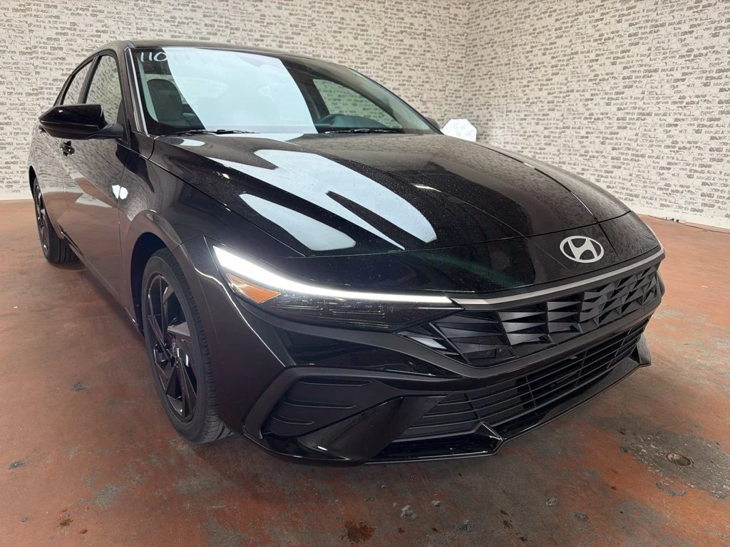 New 2026 Abyss Black Hyundai SEL Sport Plus image 9