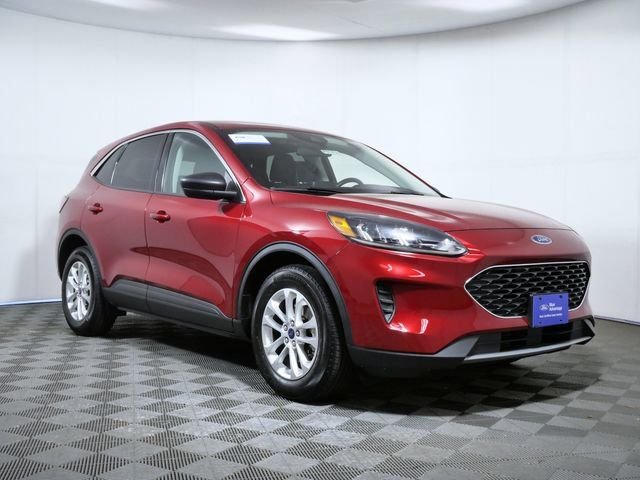 Certified Used 2022 Red Ford SE image 1