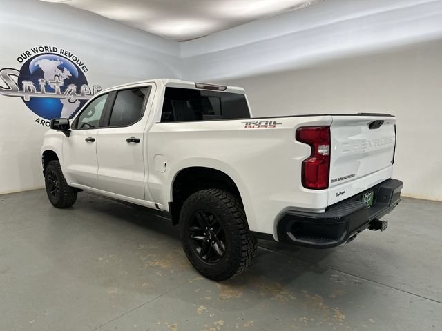Used 2019 White Chevrolet LT Trail Boss image 7