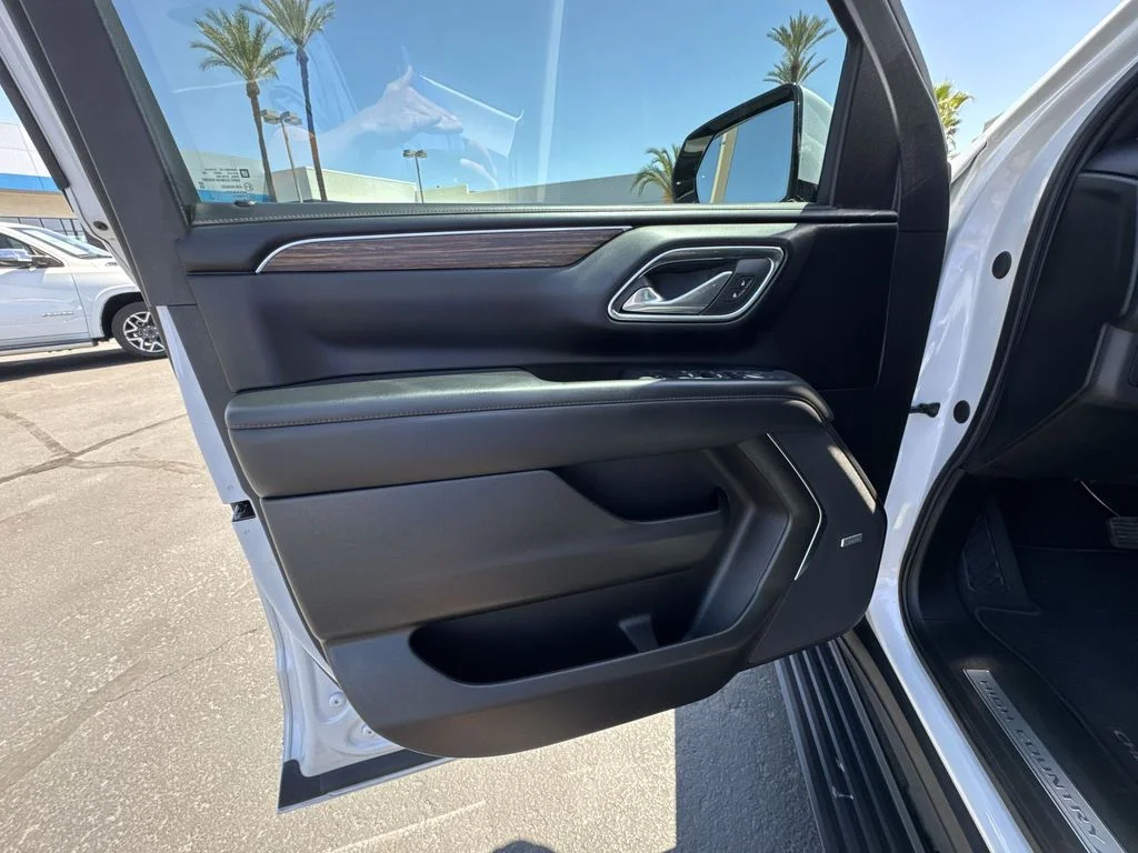Used 2024 Beige Chevrolet High Country image 23