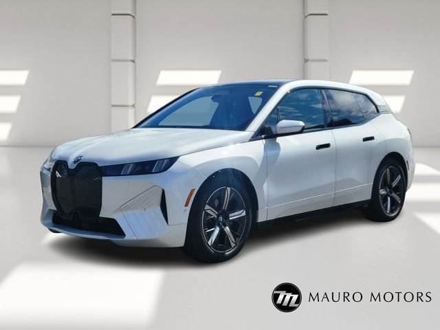 2026 BMW iX 45 - Photo 7