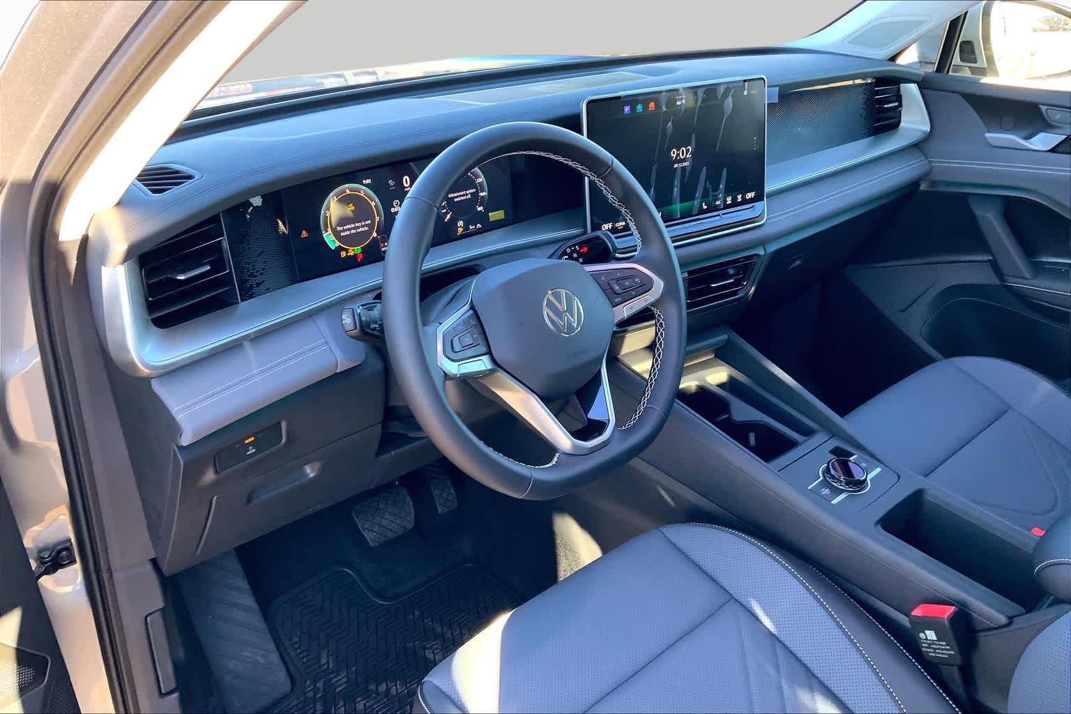 New 2026 Pyrite Silver Metallic Volkswagen SE image 8