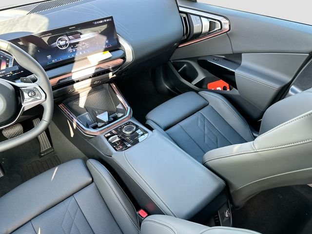 New 2026 White BMW 30 xDrive image 18