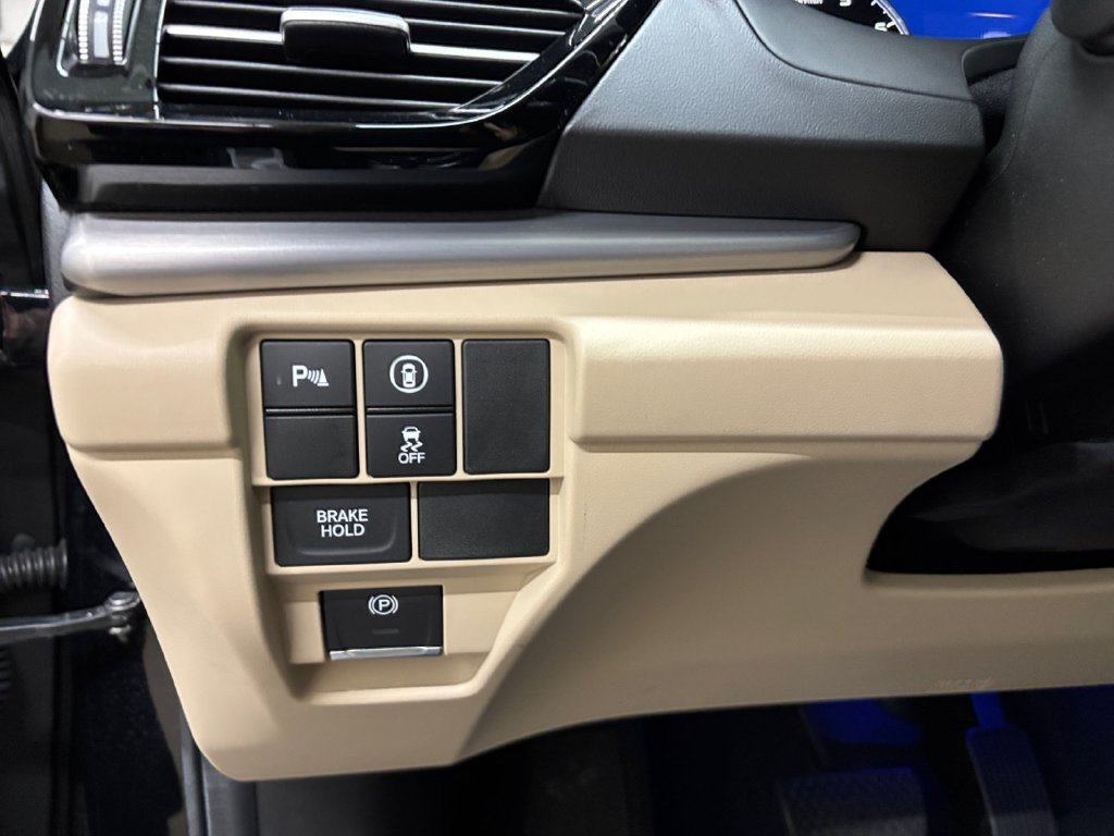 Used 2023 Majestic Black Pearl Acura Technology Package image 69