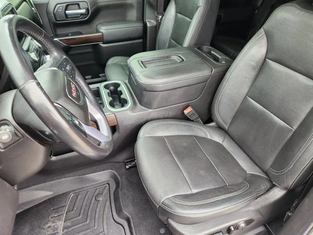 Used 2020 Blue GMC SLT image 17