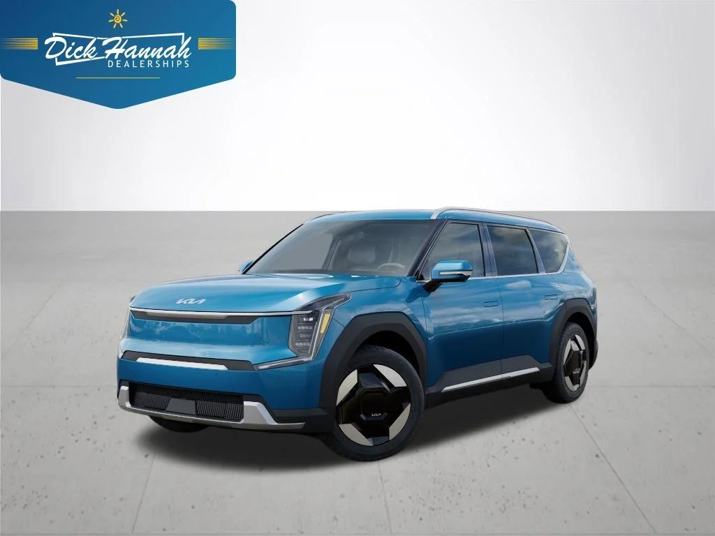 New 2026 Blue Kia Wind image 1