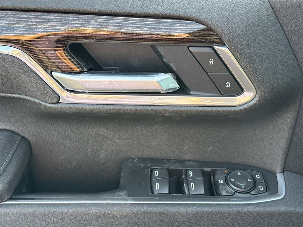 2026 GMC SIERRA - Image 13