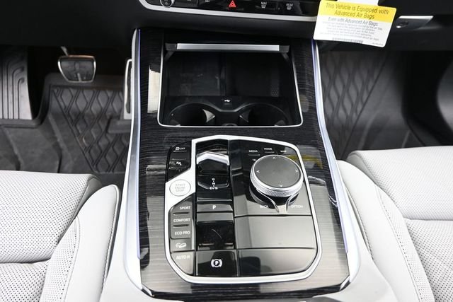 Used 2026 Gray BMW xDrive40i image 16