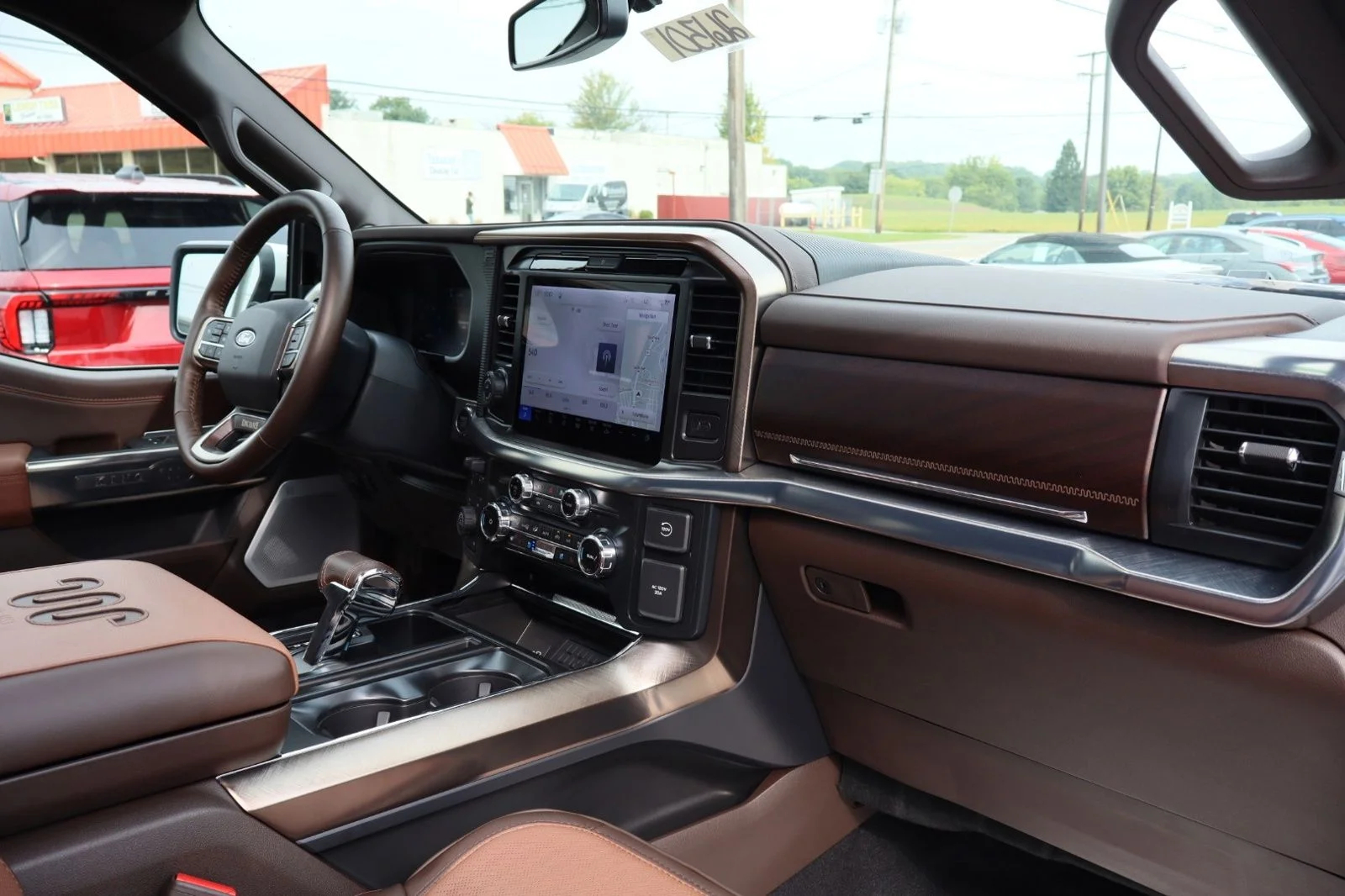 New 2026 Star White Metallic Tri-Coat Ford King Ranch® image 55
