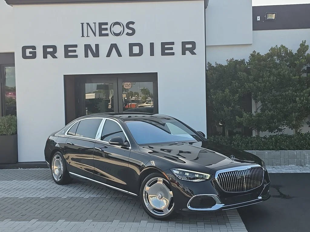 Used 2021 Black Mercedes-Benz Maybach S 580 image 1