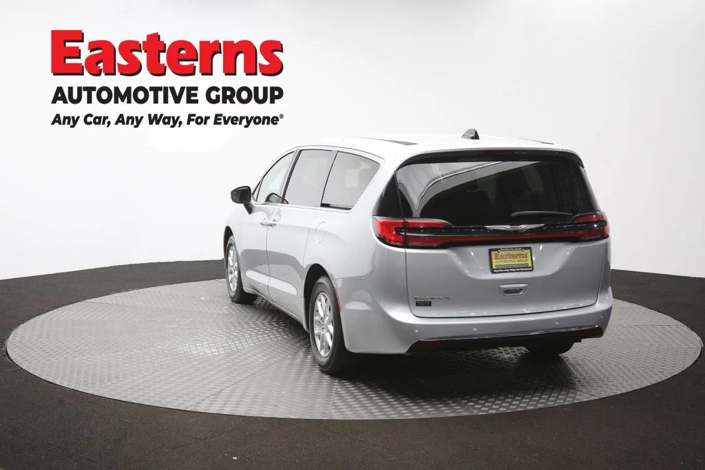 Used 2023 Silver Chrysler Touring L image 68