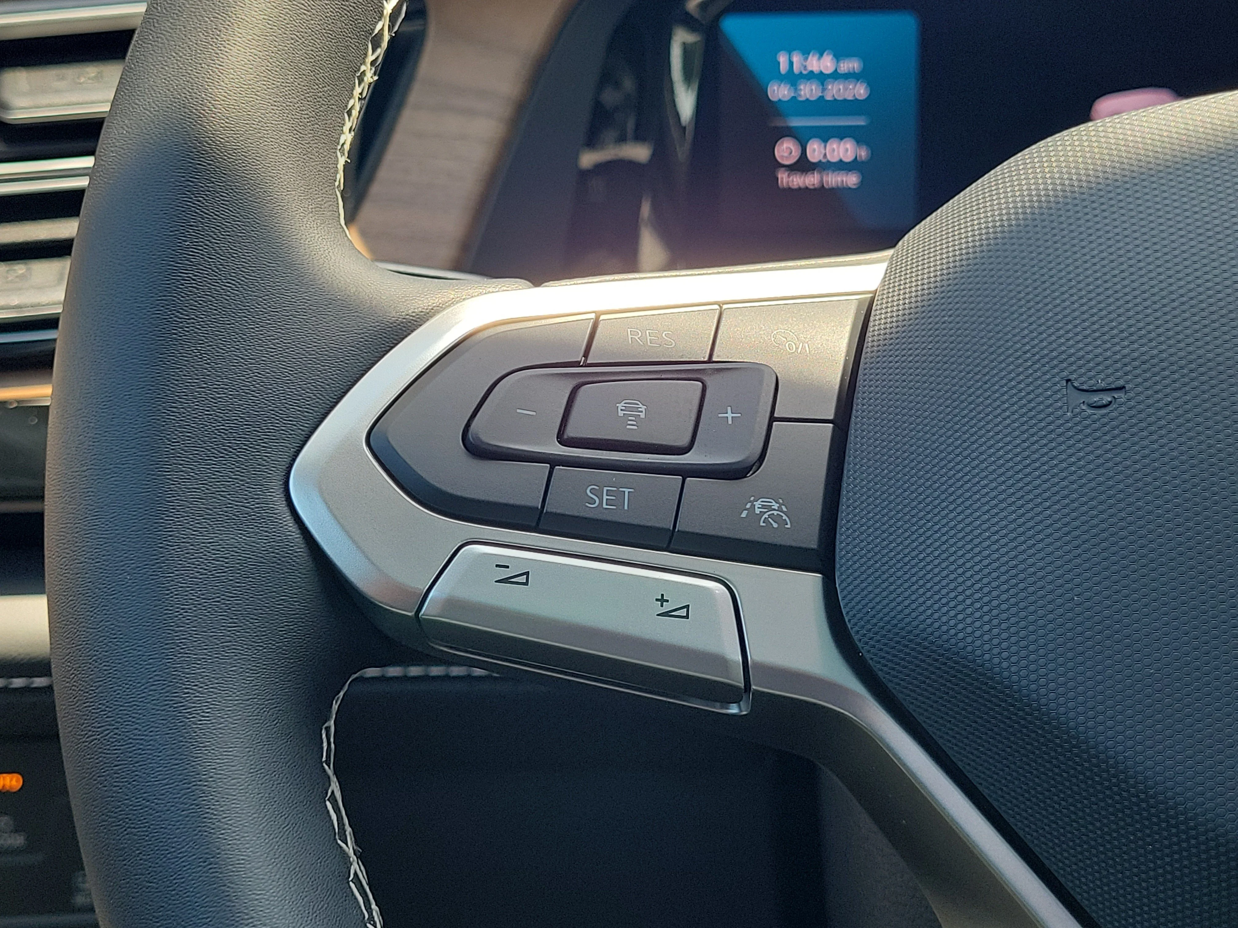 New 2026 Black Volkswagen SE w/Technology image 21