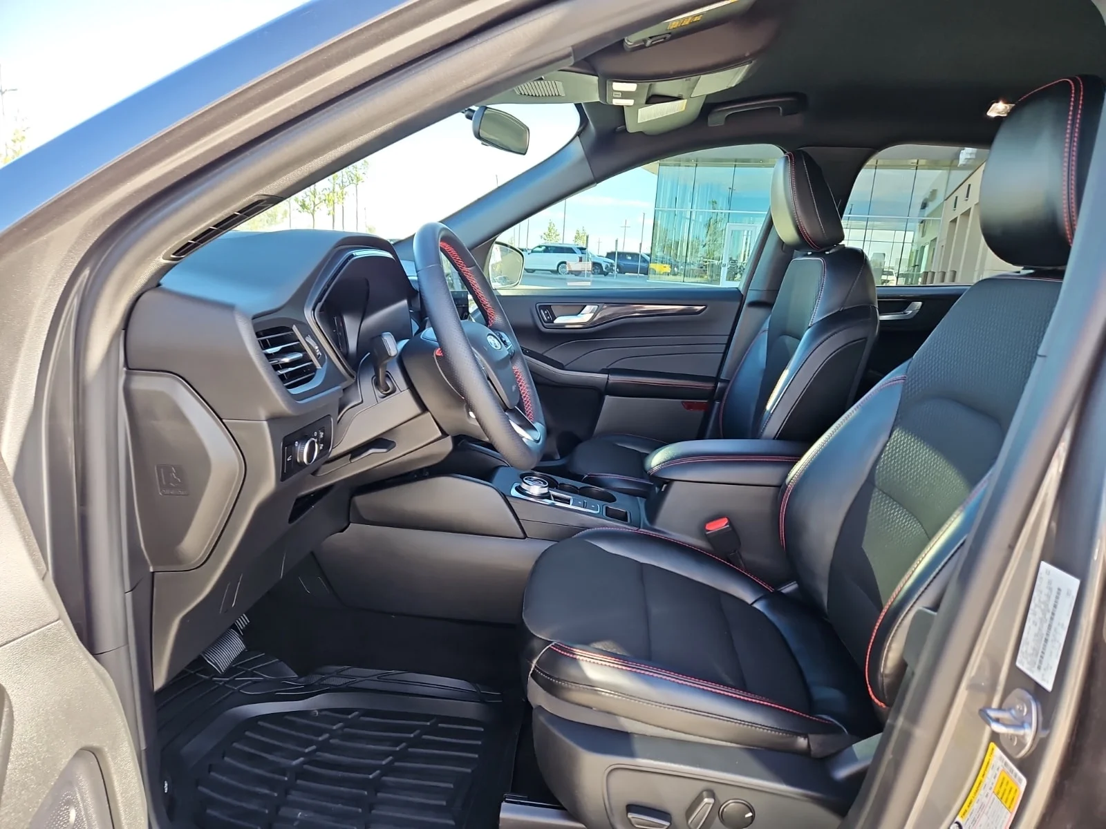 Used 2025 Carbonized Gray Metallic - M7 Ford ST-Line image 12