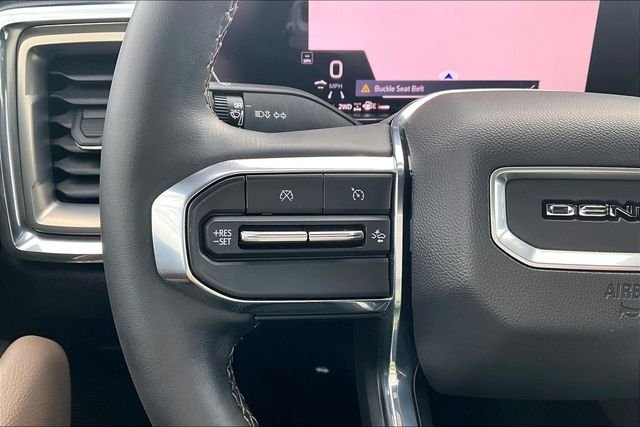 Used 2023 Red GMC Denali image 19