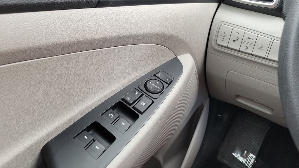 2020 Hyundai Tucson Value - Photo 19