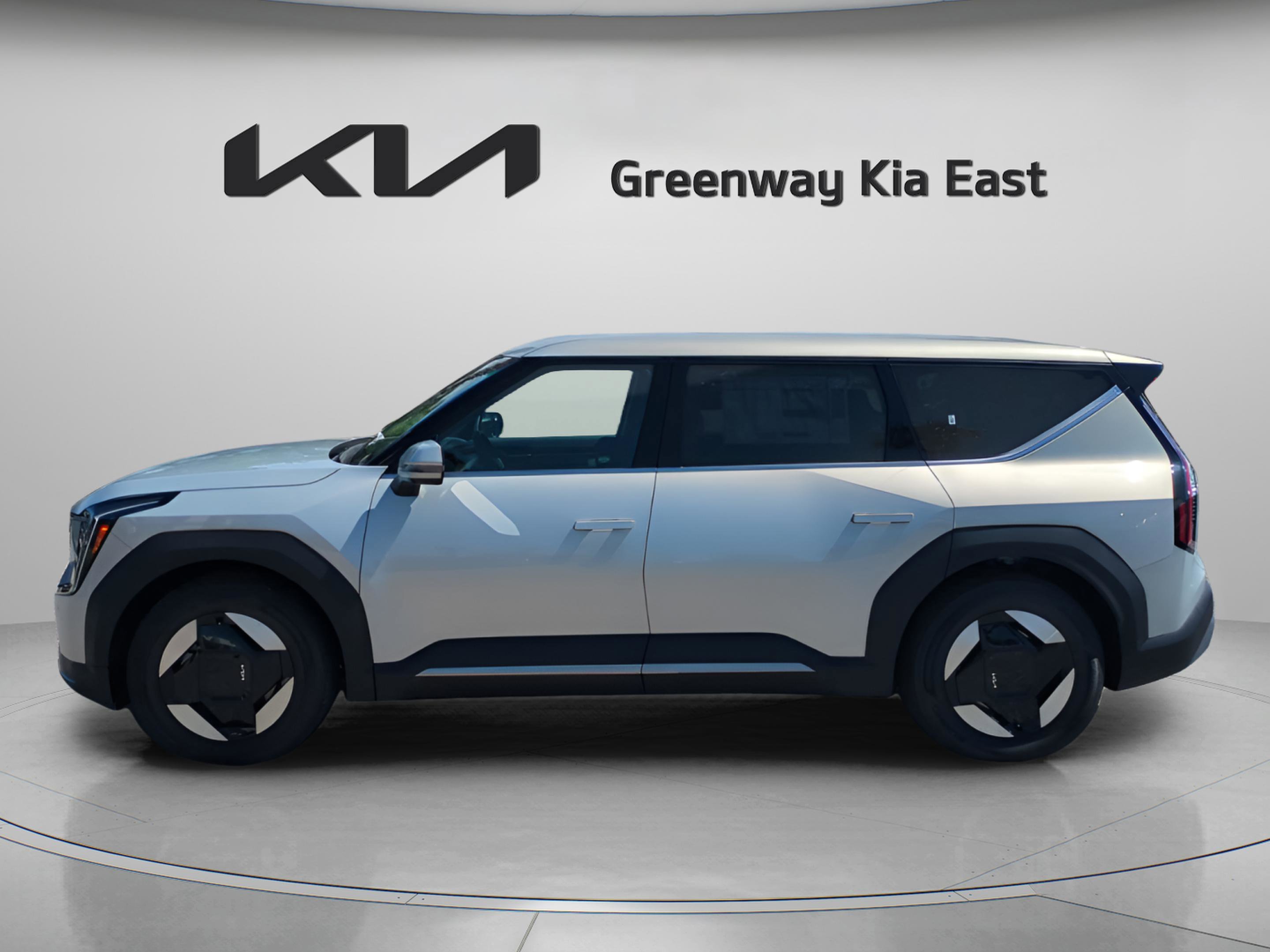 2026 Kia EV9 Light - Photo 6