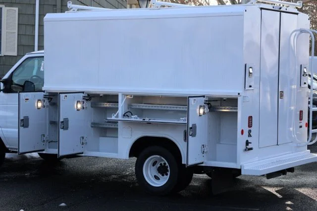 2026 Ford E-Series Cutaway Base - Photo 11
