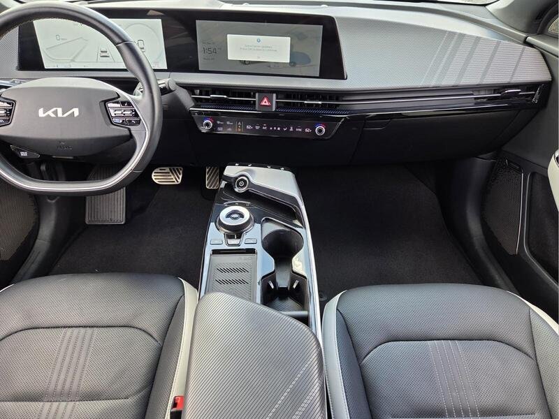 Used 2023 Snow White Pearl KIA GT-Line RWD image 14
