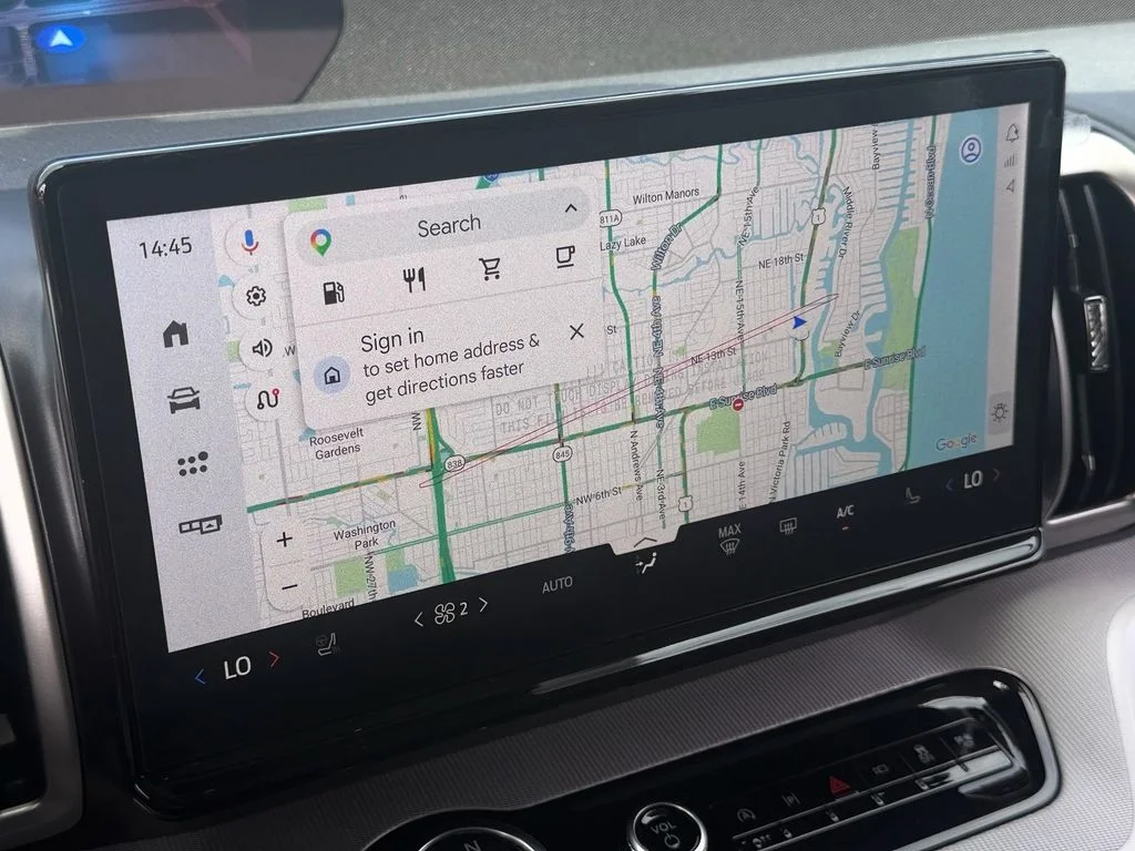 New 2027 Black Ford Active image 18