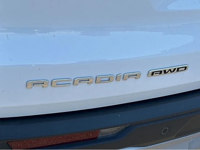 2025 GMC Acadia Elevation - Photo 9