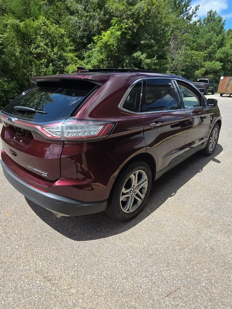 Used 2017 Red Ford Titanium image 5