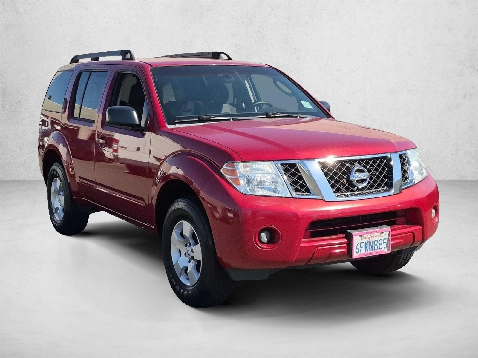Used 2009 Red Brick Nissan S image 3