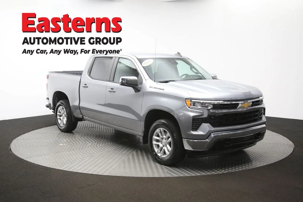 Used 2023 Gray Chevrolet LT image 51