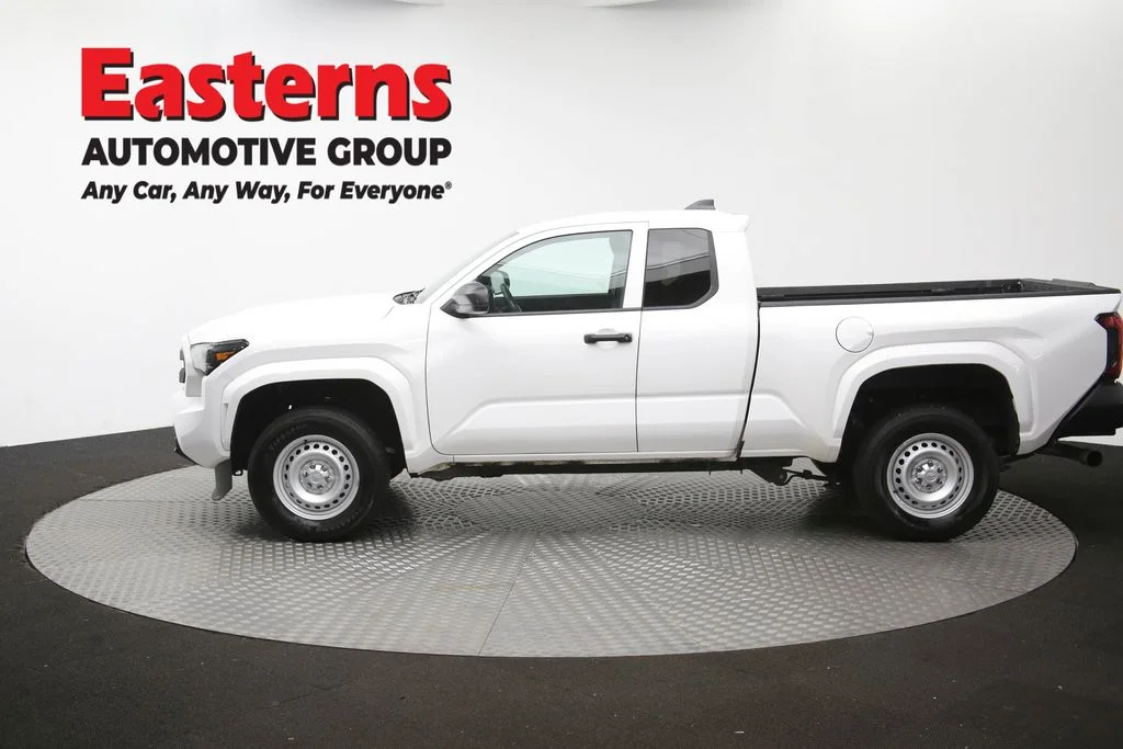 Used 2025 White Toyota SR image 57
