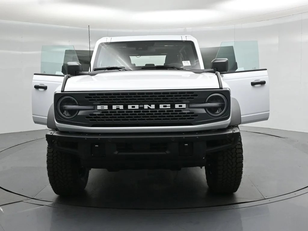 New 2026 Oxford White Ford Badlands image 29