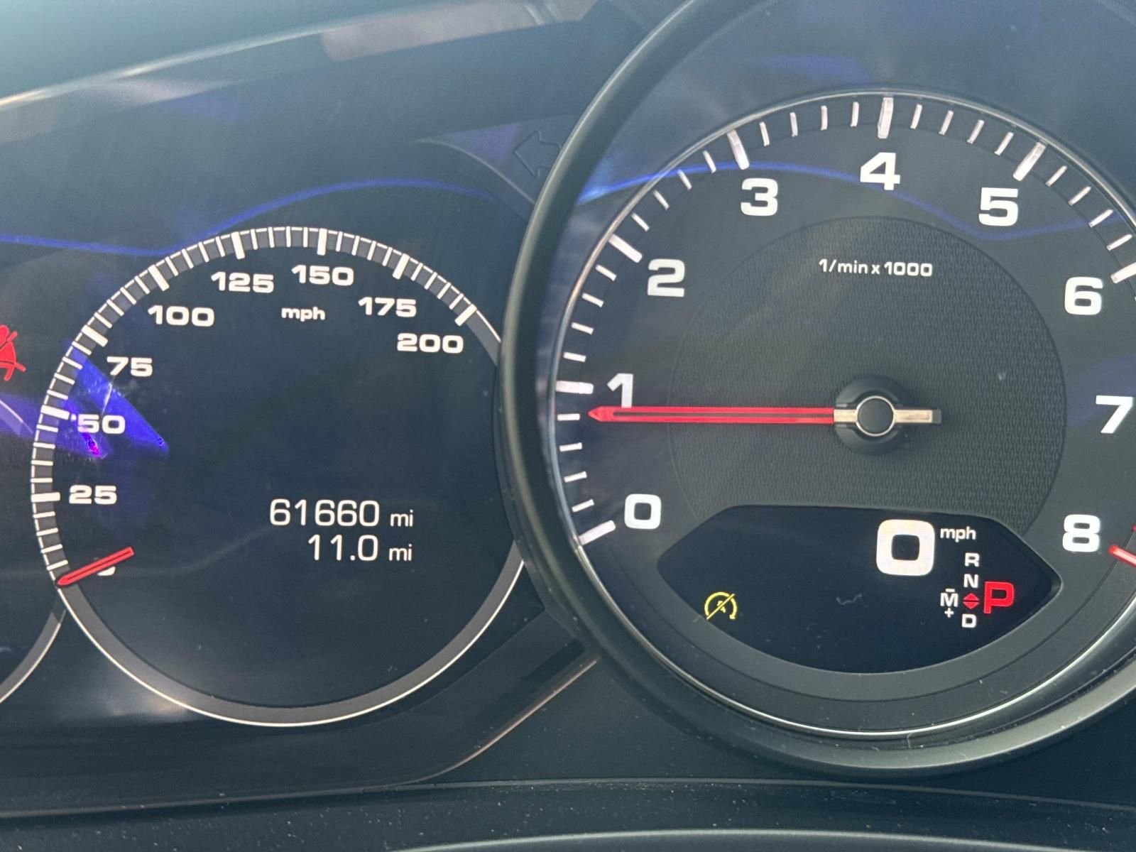 Used 2018  Porsche 4S image 27