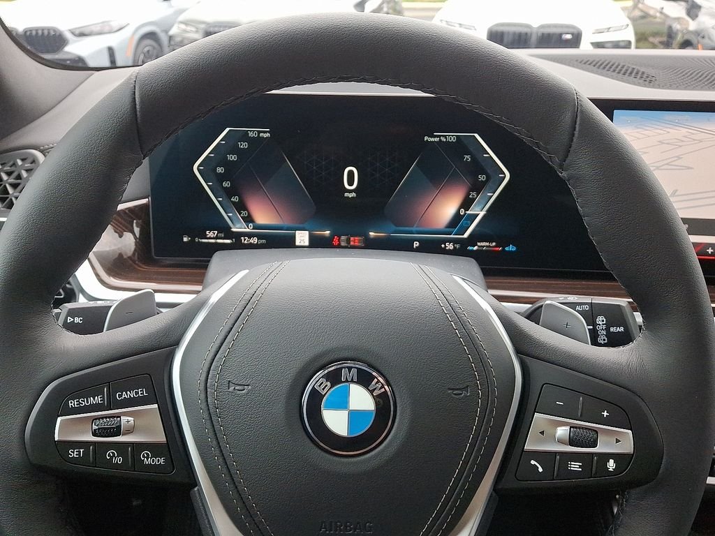 Used 2026 Alpine White BMW xDrive40i image 9