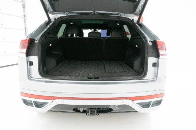 Used 2021 Pyrite Silver Metallic Volkswagen 3.6L V6 SEL R-Line image 9