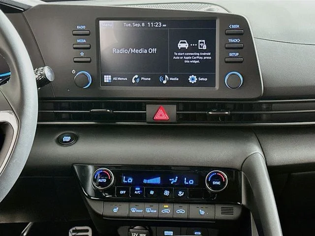 New 2026 Hyundai ELANTRA SEL Sport