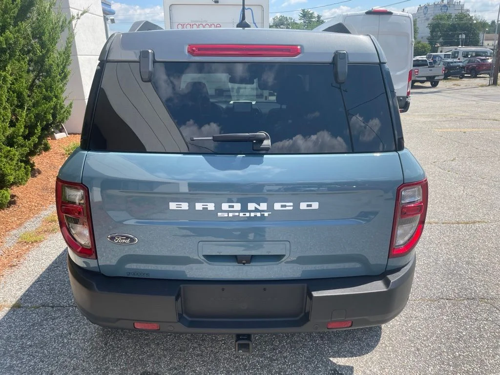 Used 2021 Blue Ford Badlands image 5