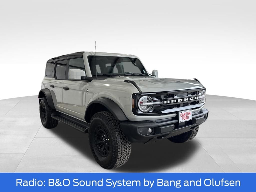 2026 Ford Bronco 4-Door Outer Banks - Photo 9